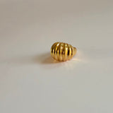80s Ribbed Dome Ring