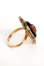 Load image into Gallery viewer, 70&#39;s Ornate Gold tone ring