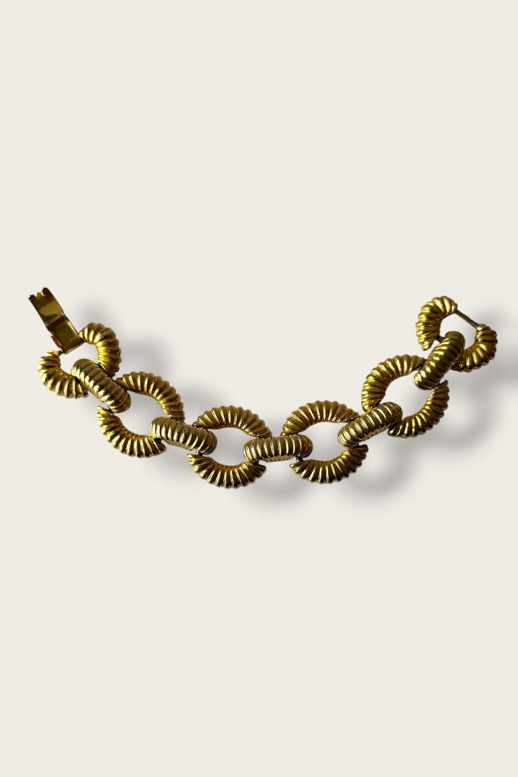 Vintage Shrimp Link Bracelet