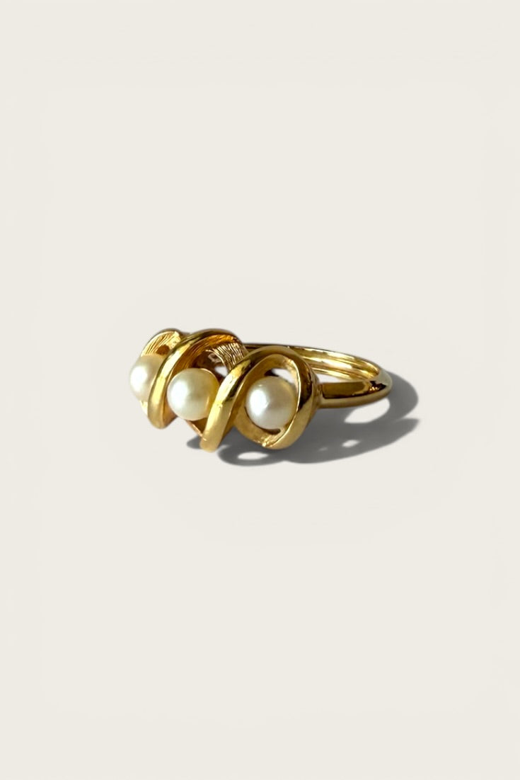 70’s Avon Triple Twist Ring