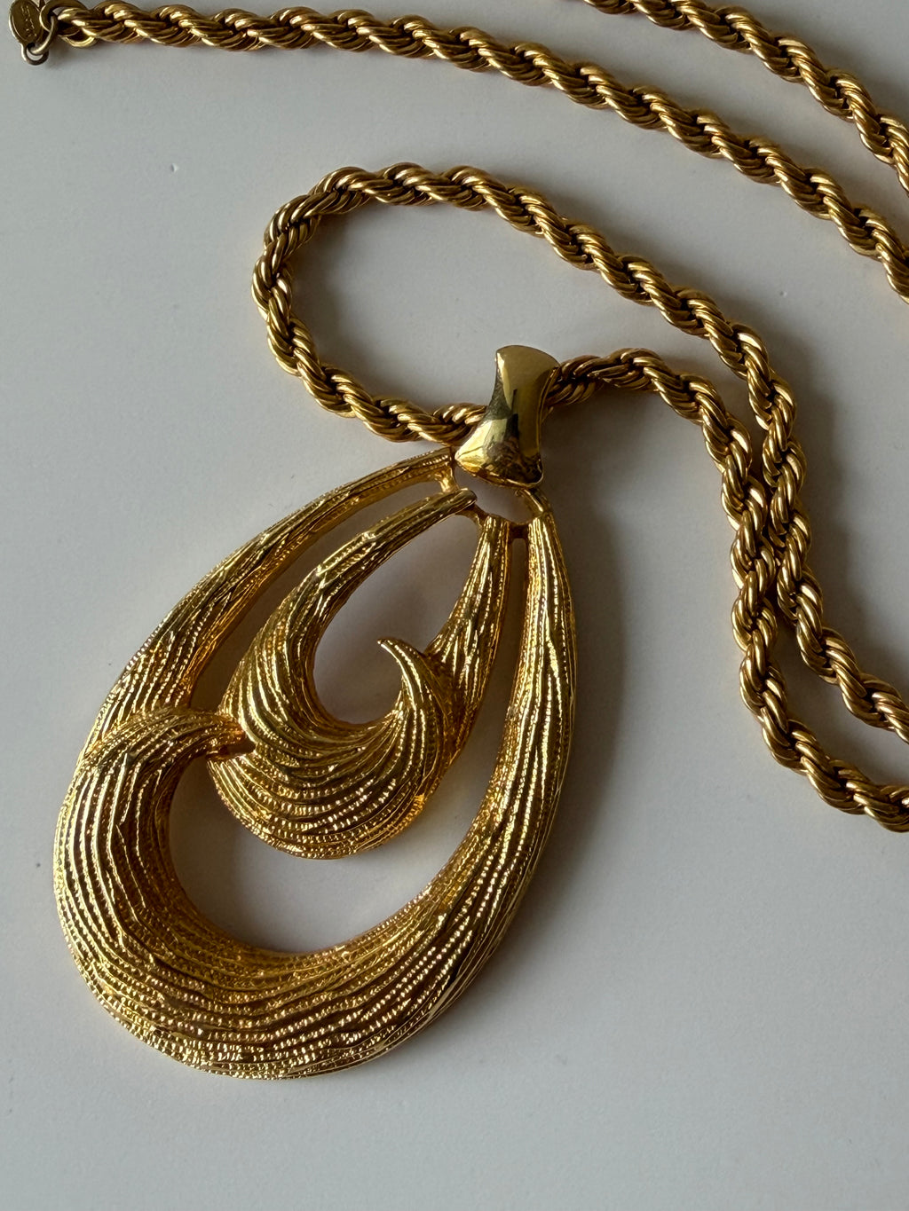 Vintage Sculptural Teardrop Necklace
