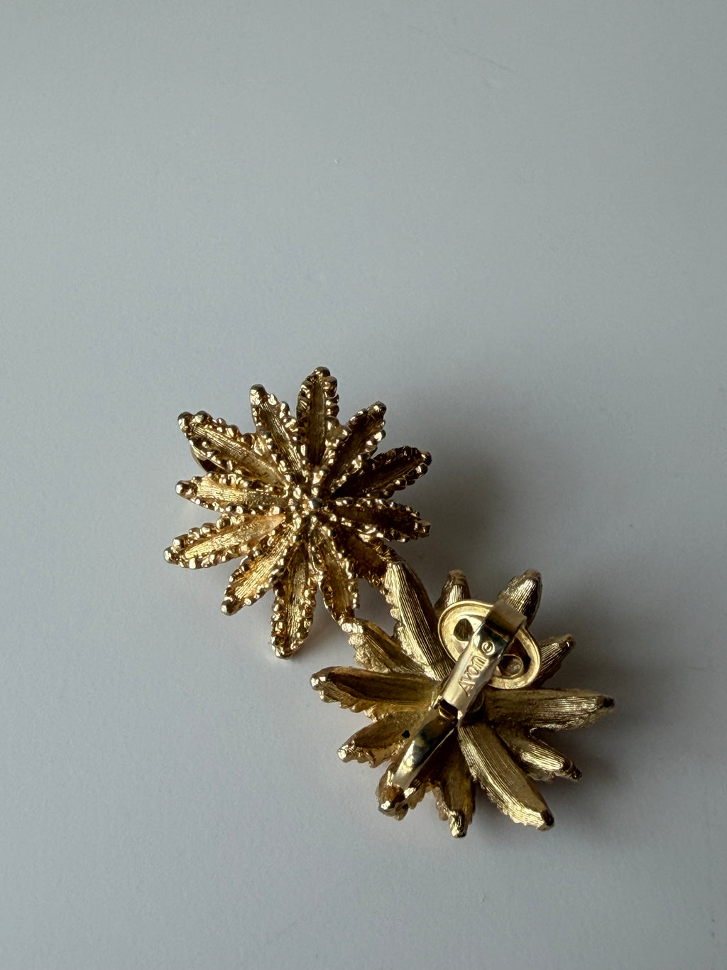 Vintage Avon Blooming Floral Earrings