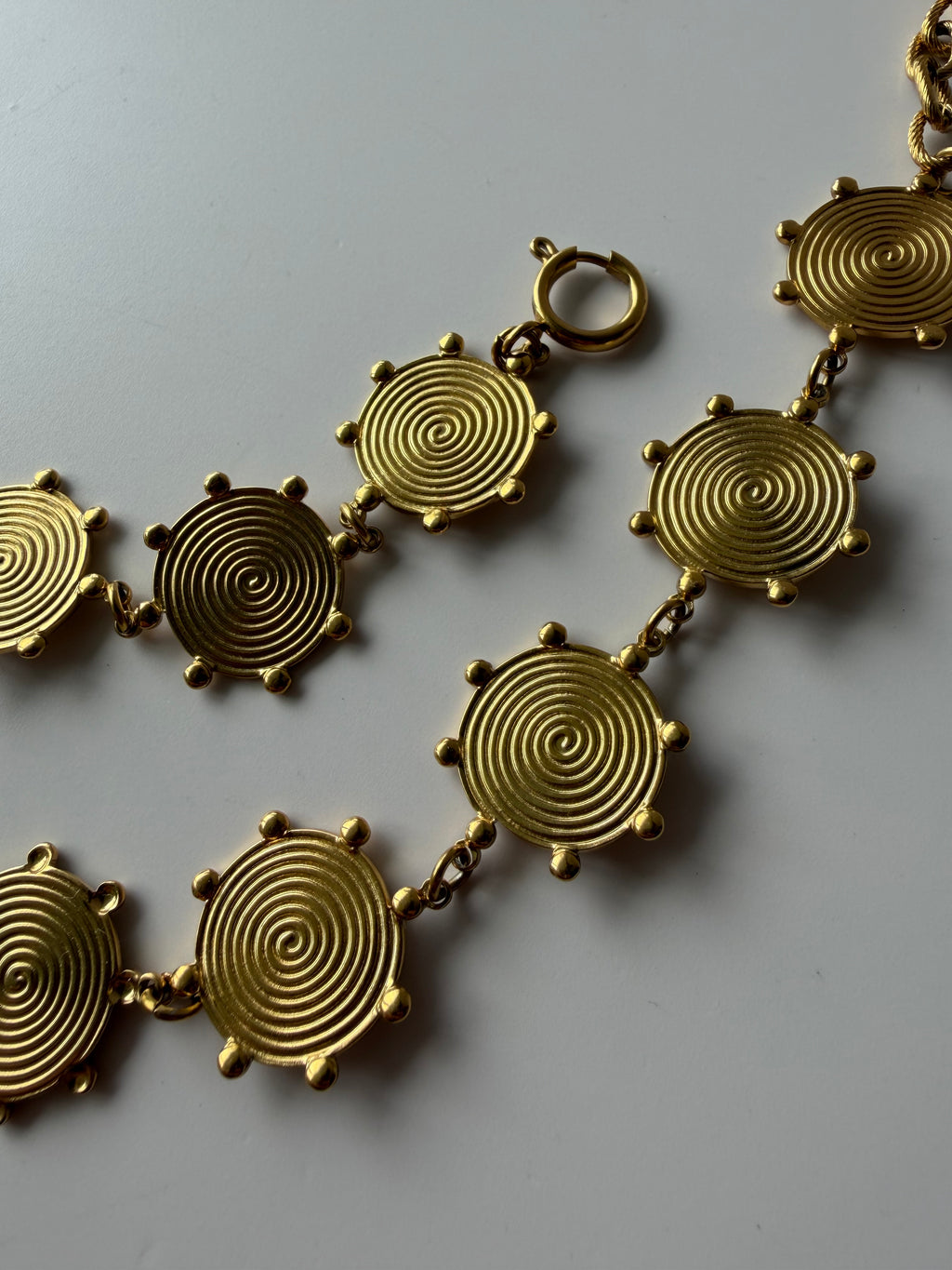 Solis Medallion Choker