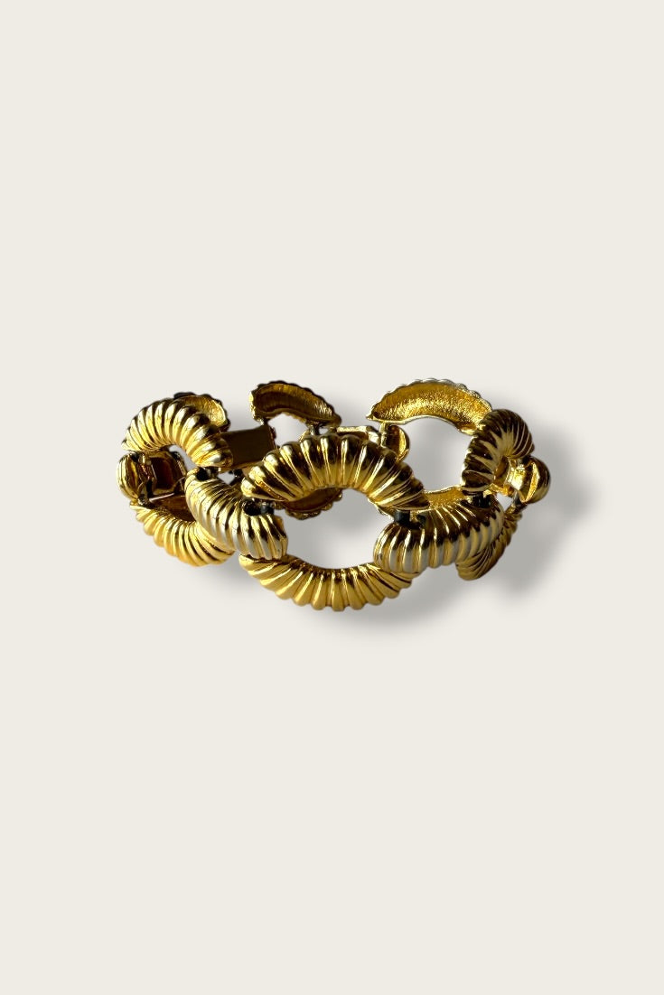 Vintage Shrimp Link Bracelet