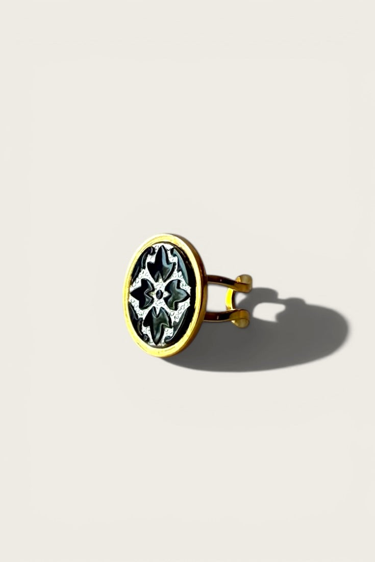 Ophelia Glass Stone Ring