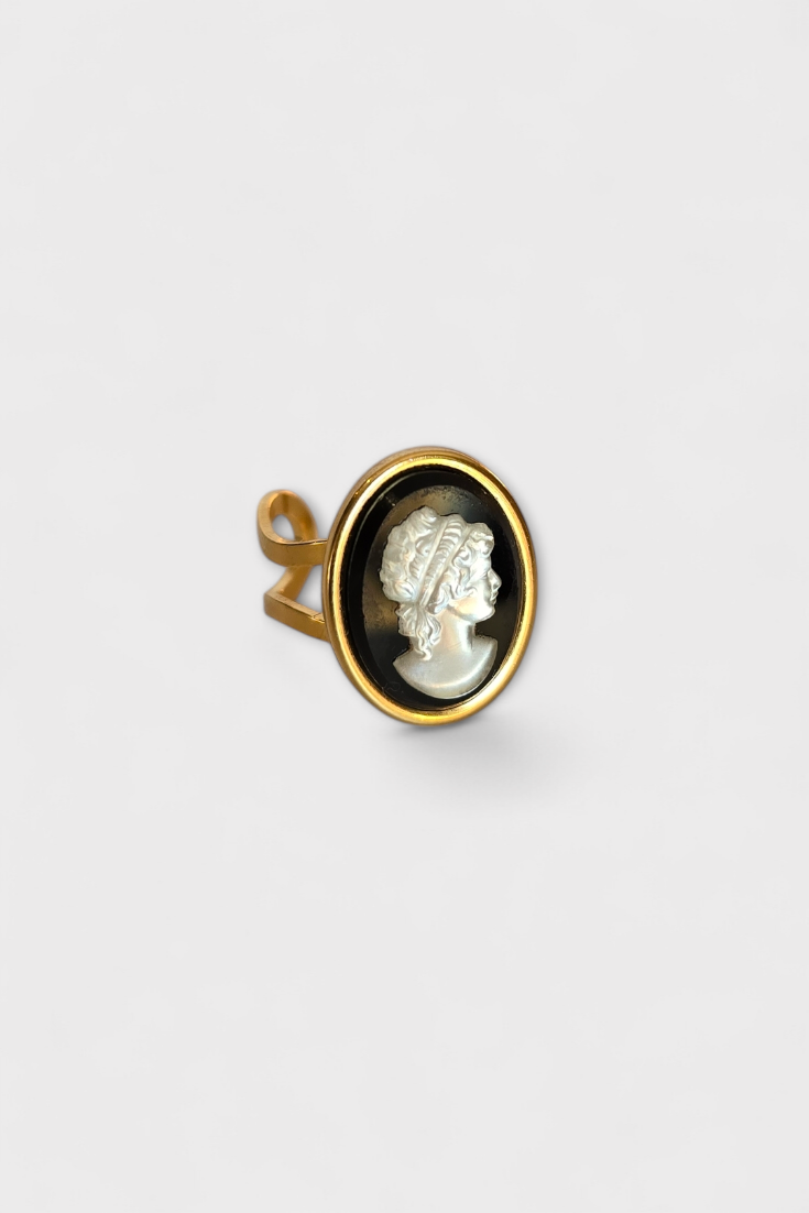 Vintage Czech Glass Cameo