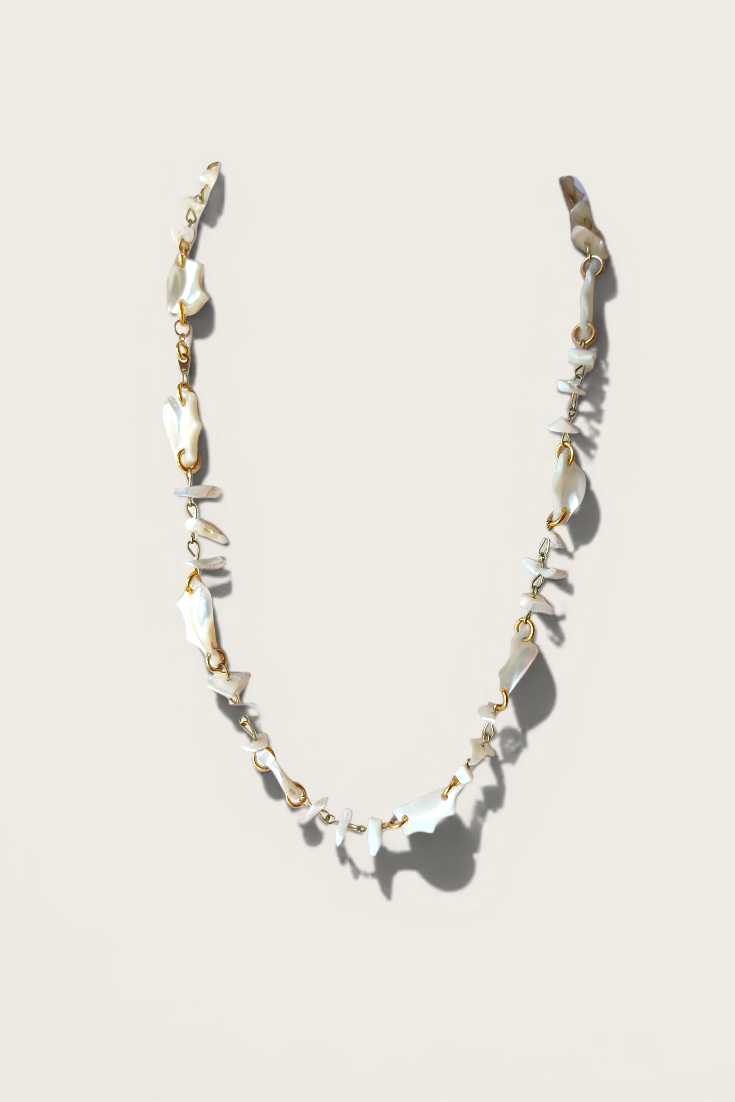 70's Mother of Pearl Shell Necklace