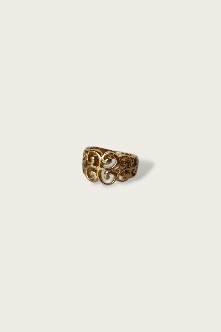80s Scrollwork Cutout Ring