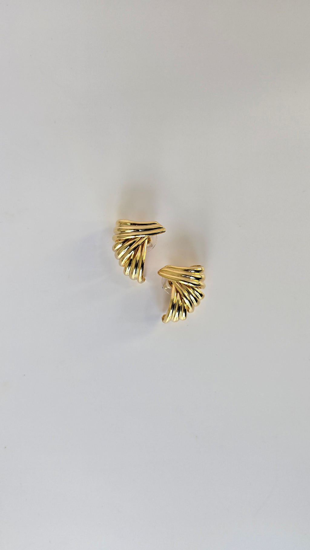 80’s Polished Gold-tone Fan Earrings