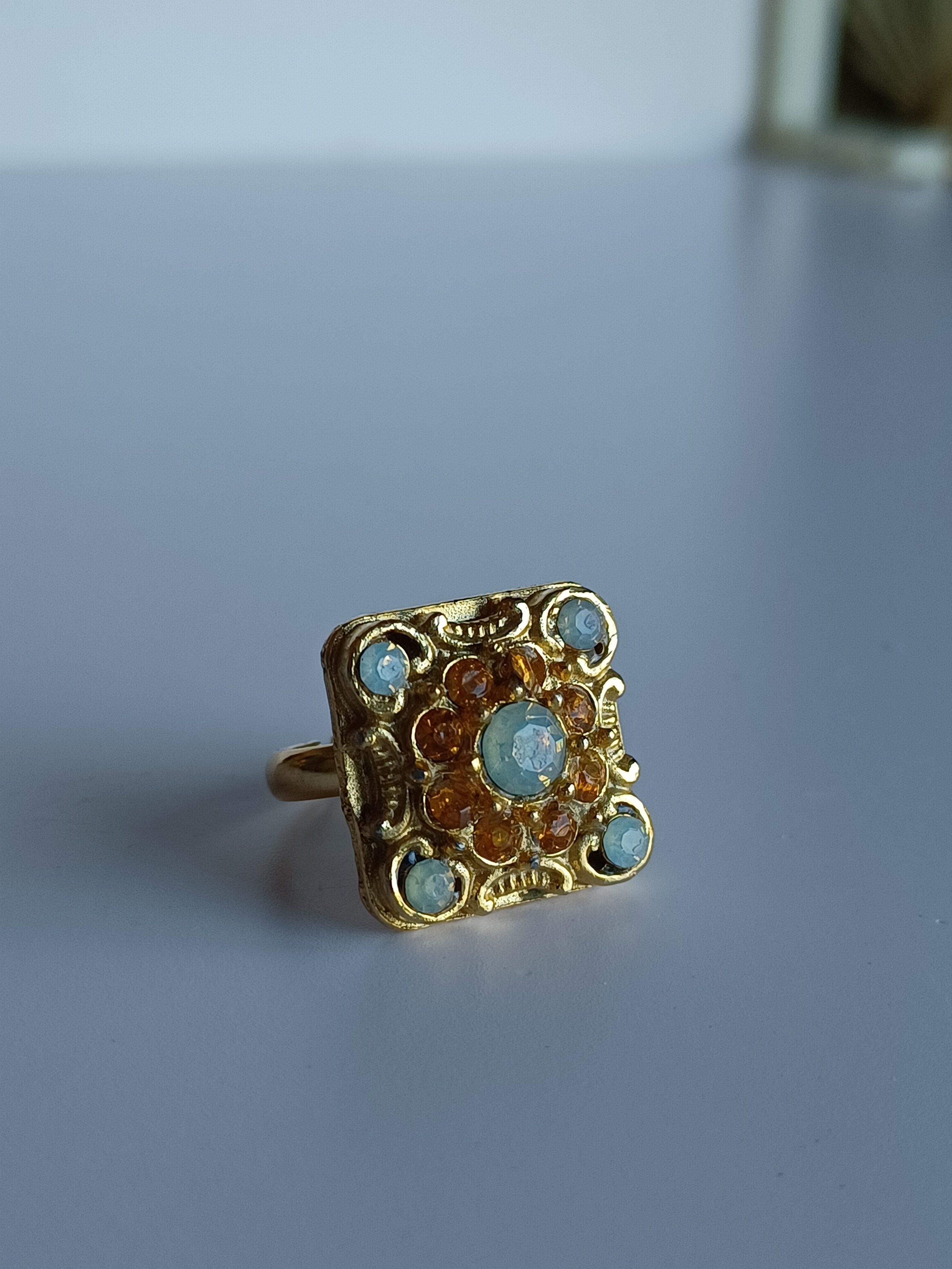 40/50's Golden Cocktail Ring