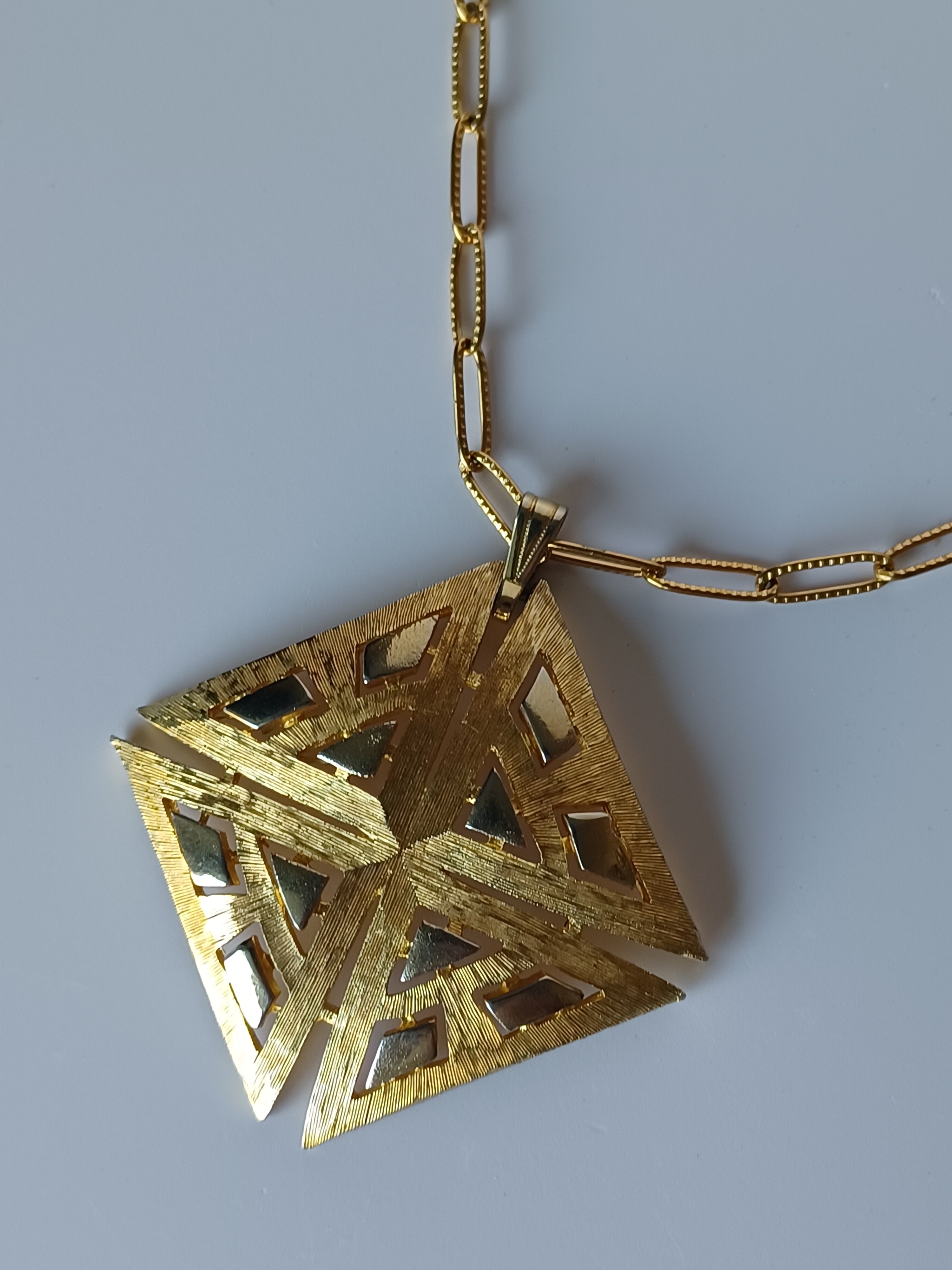 70's Geometric Diamond Necklace