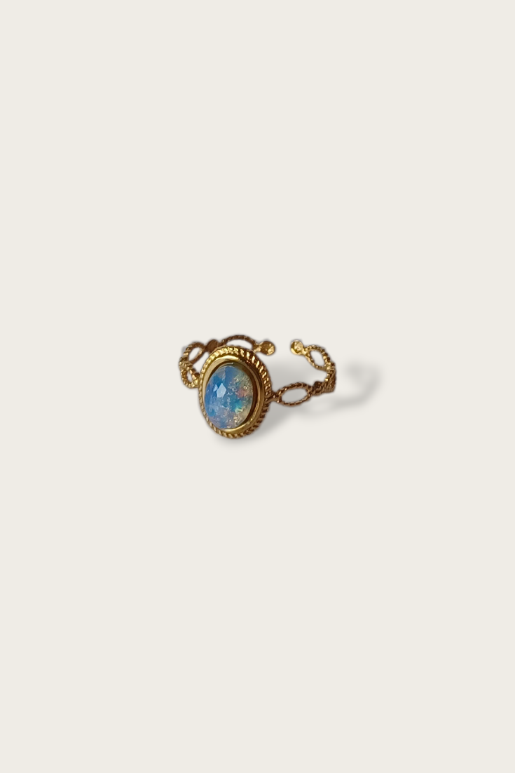 Diana Revived Glass Stone Ring