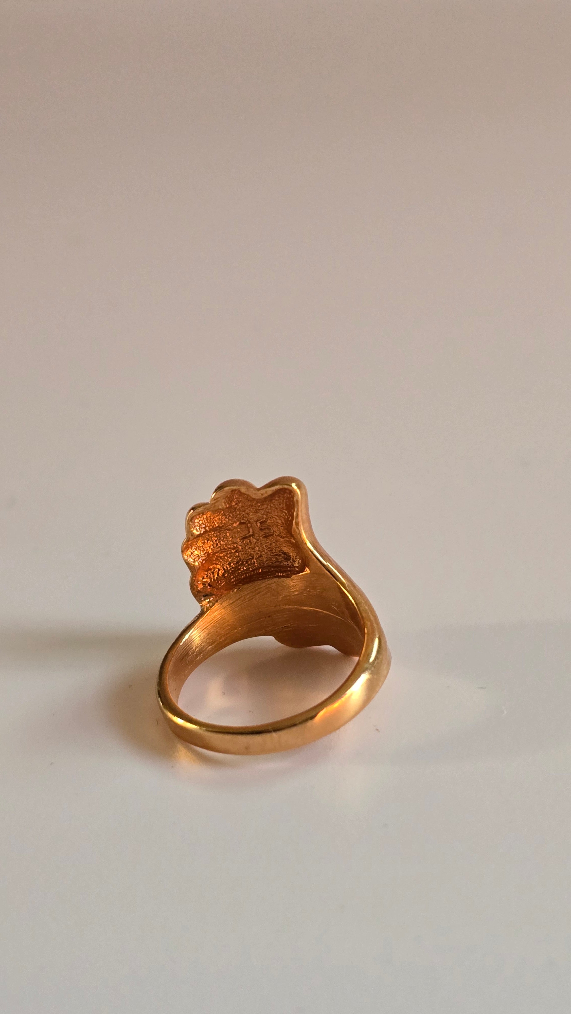 80s Sculptural Swirl Ring