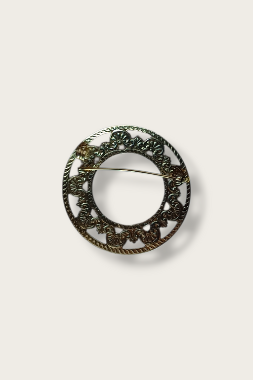 60's Filigree Circle Brooch