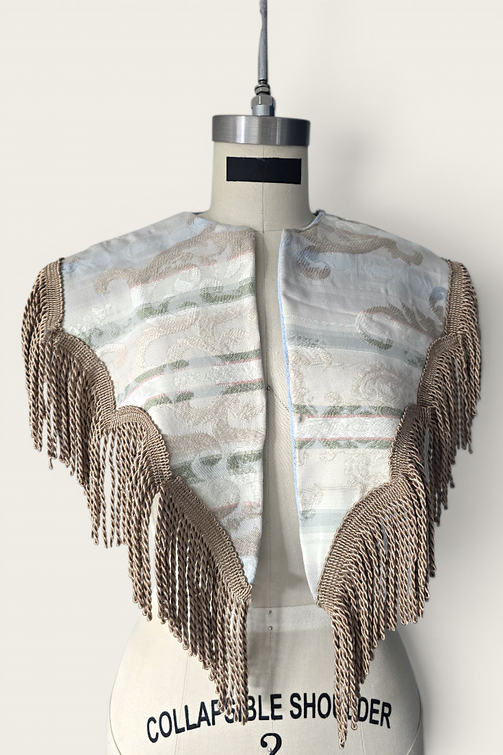 Sandra Reversible Shoulder Cape