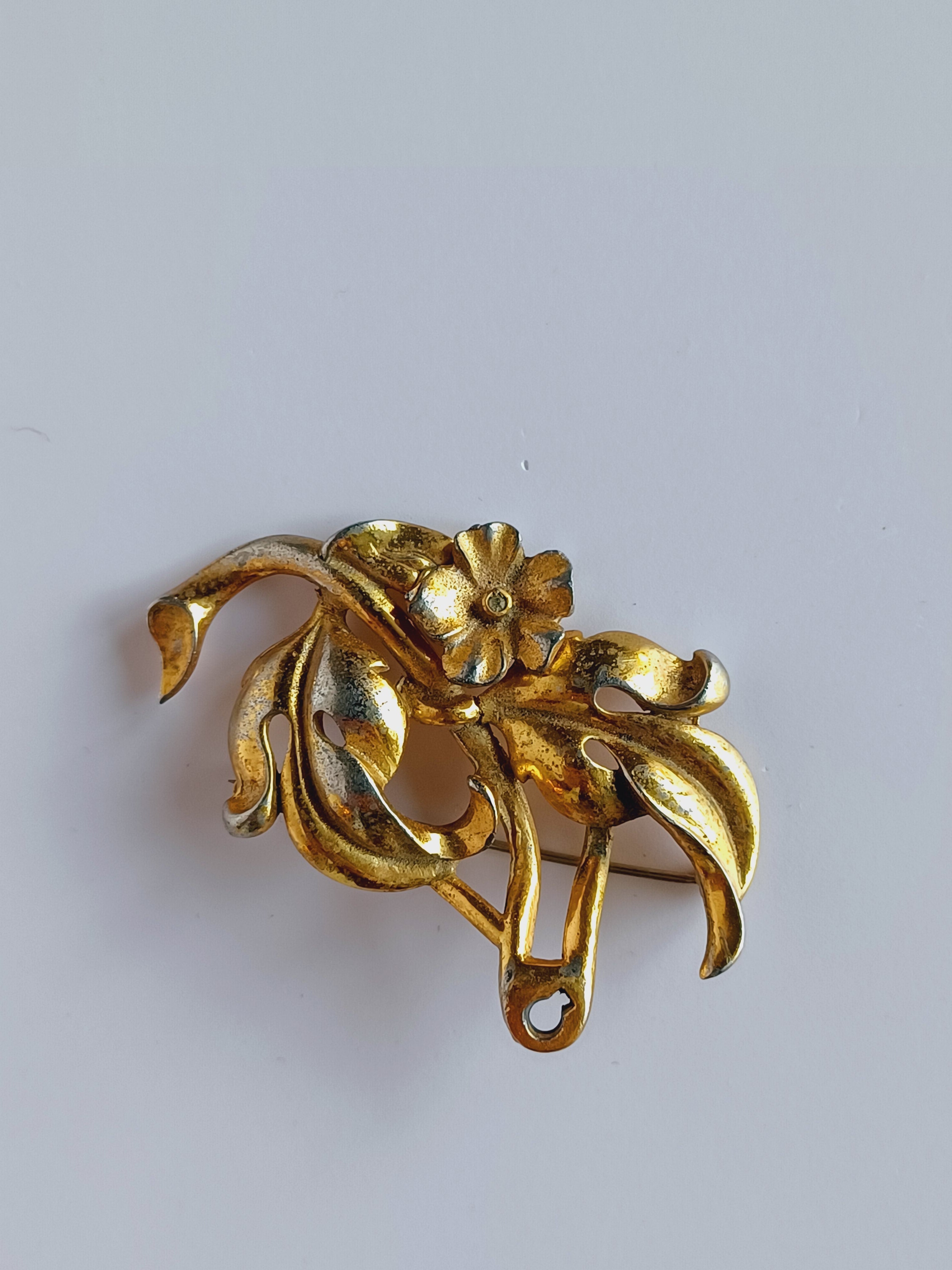 Vintage Botanical Brooch