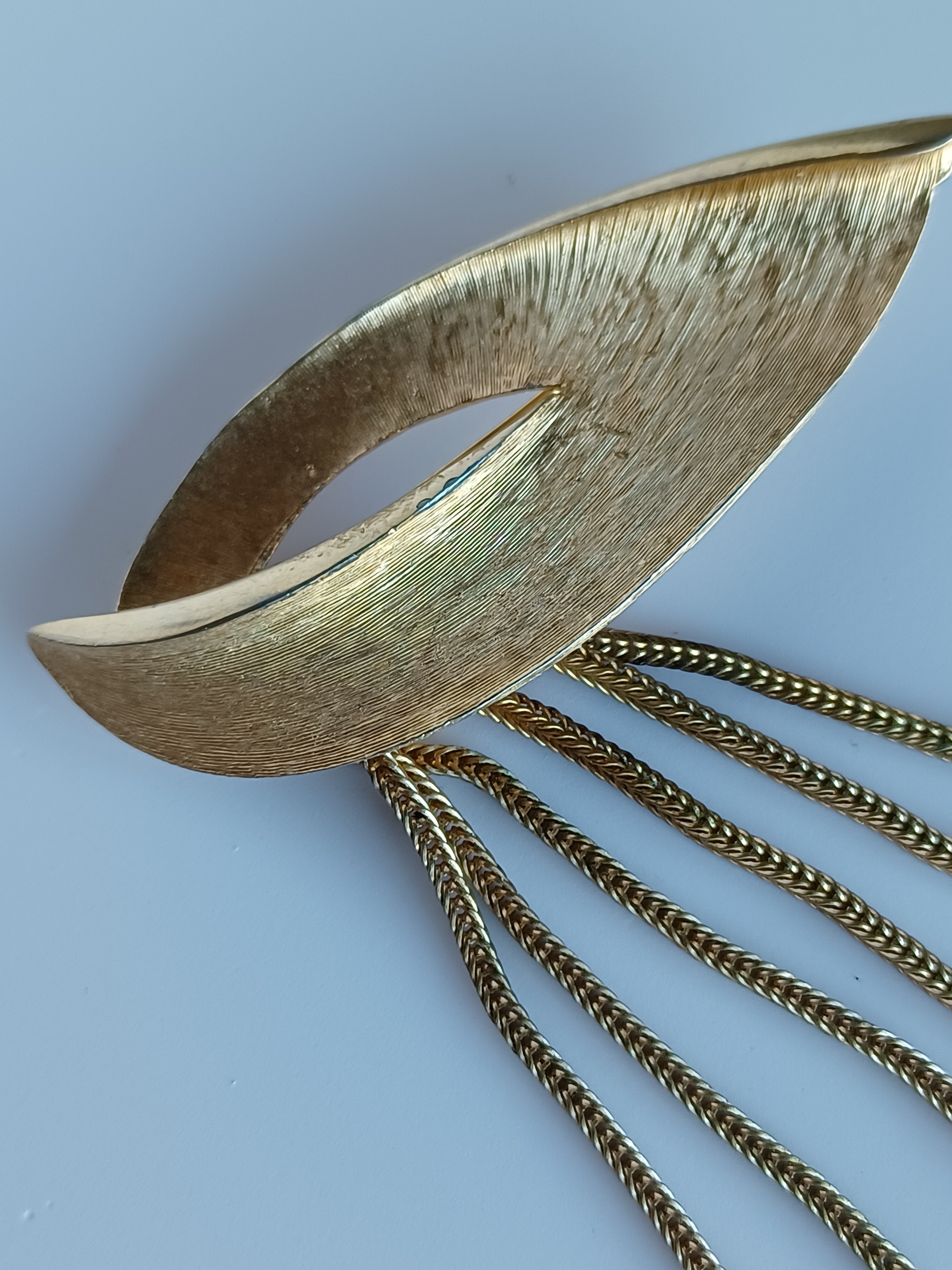 50's Waterfall Brooch