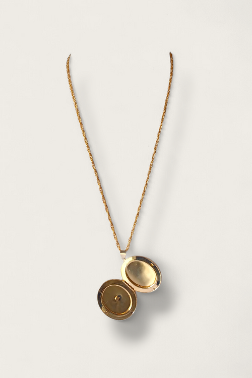 50/60's Oval Filigree Locket Necklace