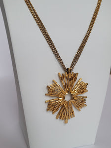 60's Gold -Tone Starburst Pendant Necklace