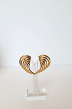 Load image into Gallery viewer, 80&#39;s Gold-tone Winged Clip on Earrings