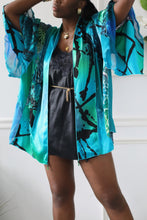 Load image into Gallery viewer, 90’s Blue Silk Patchwork Kimono